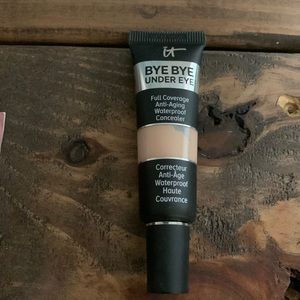 Light beige bye bye under eye concealer